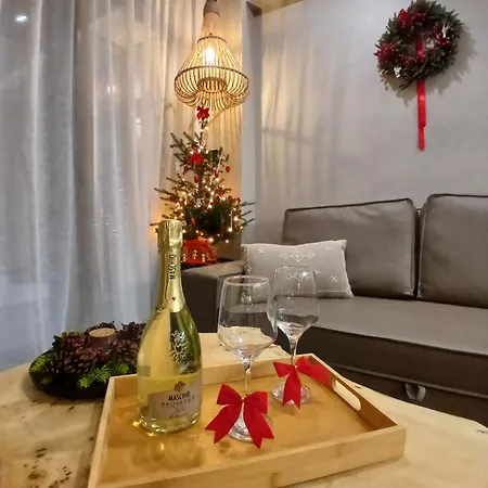 ύρια House's Appartement